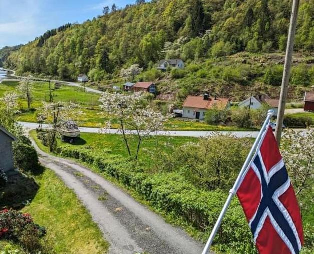 Anneks I Naturskjonne Gitlevag Lyngdal Exterior photo